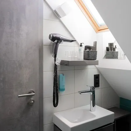 4catsshelter Appartement Cák