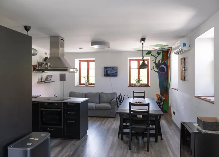 4catsshelter Διαμέρισμα Cák
